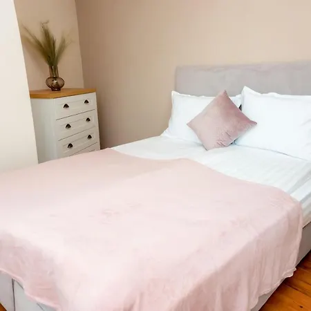 Two Bedroom In Murphys בנסקו